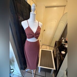 Twist-Front Maxi Skirt Set in Rust